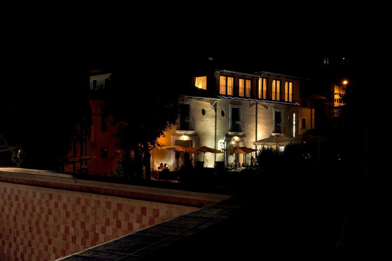 Hotel 99 Cannelle Λ' Άκουιλα Εξωτερικό φωτογραφία
