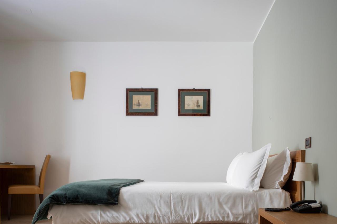 Hotel 99 Cannelle Λ' Άκουιλα Εξωτερικό φωτογραφία