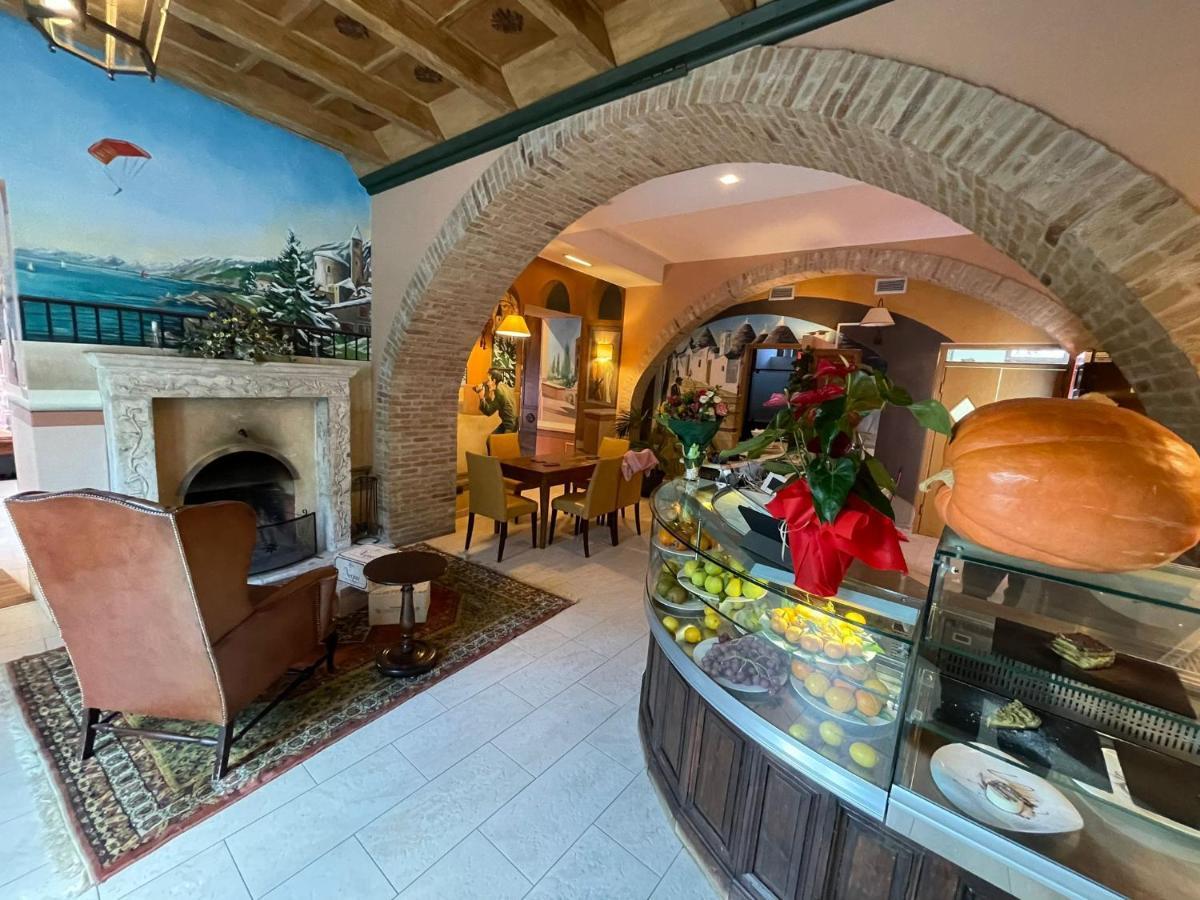 Hotel 99 Cannelle Λ' Άκουιλα Εξωτερικό φωτογραφία